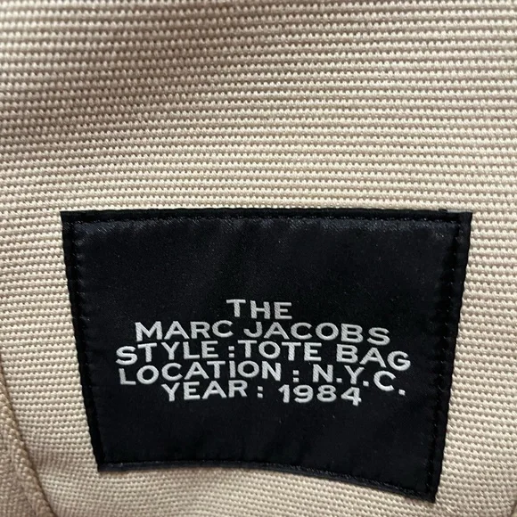 Marc Jacobs Beige Tote Bag